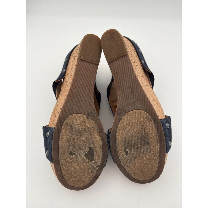 Women’s Lucky Brand Size 8 1/2 Navy Blue Wedged Sandals