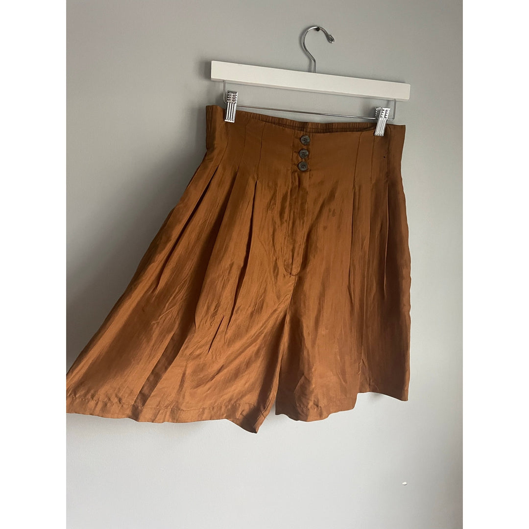 Express Brown 100% Silk tailored Shorts Flowy Rust Summer Minimalist size Medium