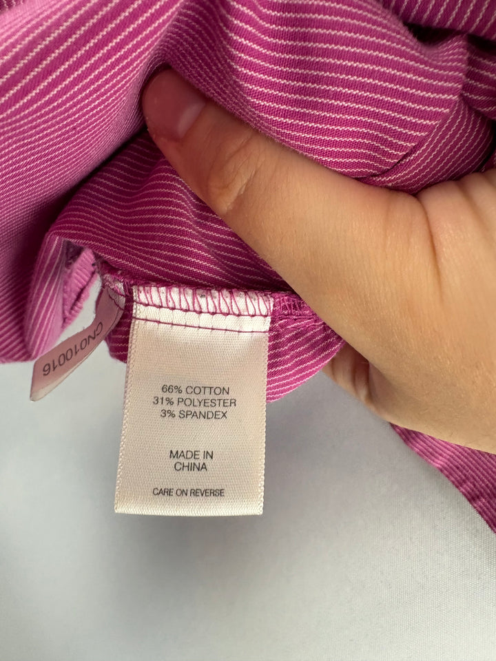 Women’s New York & Company Medium Magenta Button Up Blouse