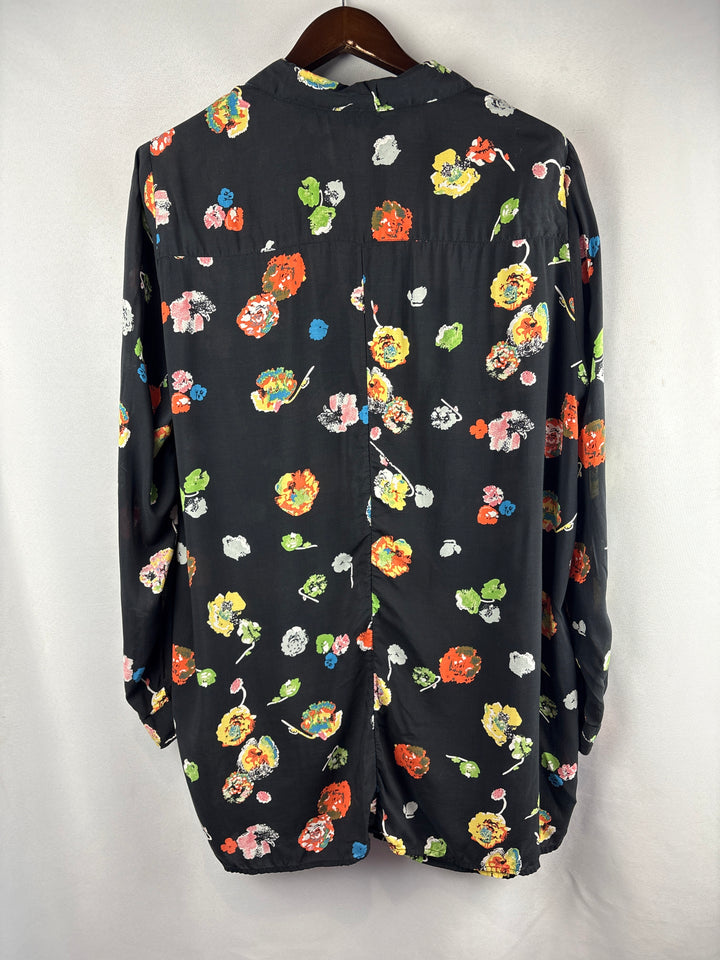 Women’s Studio Untold Size 16/18 Black Floral Button Up