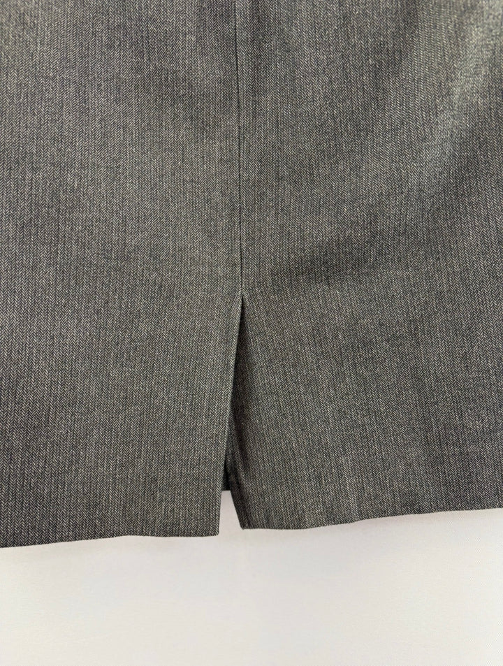 Women’s Banana Republic Size 8 Charcoal Gray Pencil Skirt