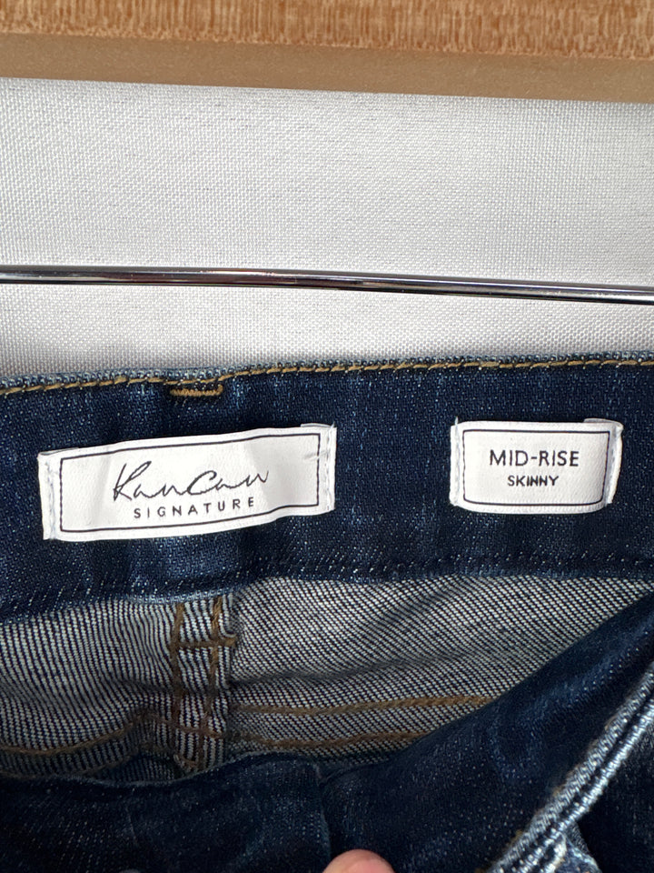 Women’s KanCan Signature Size 26 Dark Blue Skinny Jeans