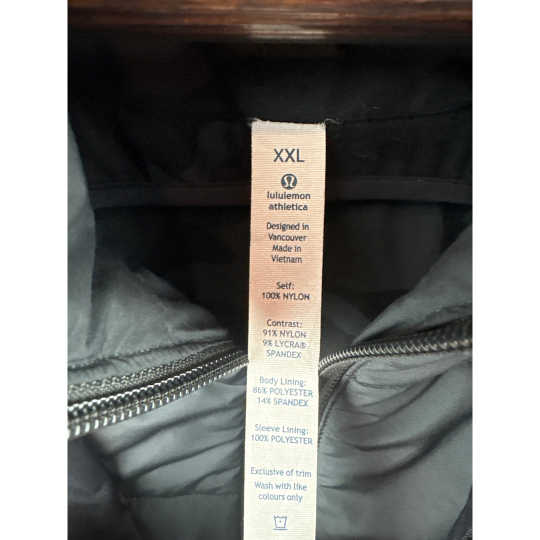 Men's lululemon XXL Black Raincoat