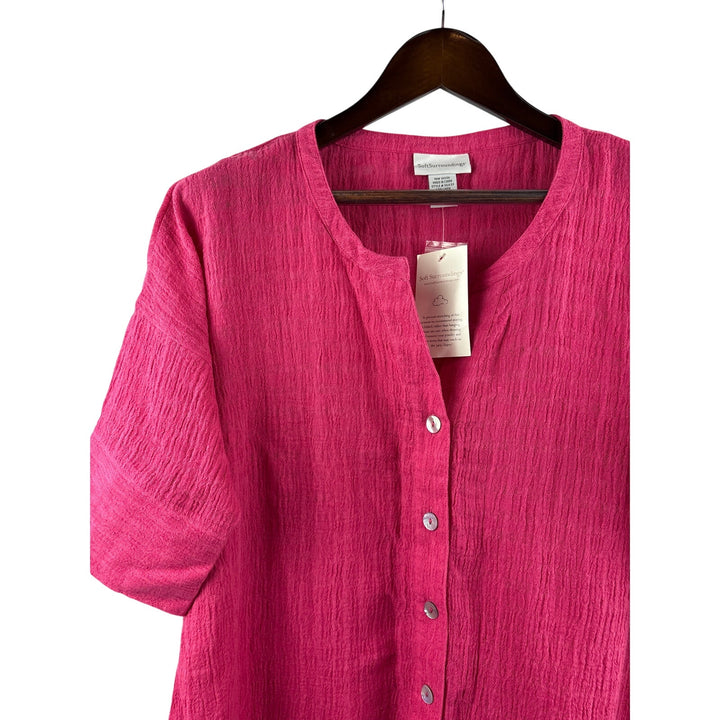 Women’s Soft Surroundings Petite Medium Hot Pink Button Up Shirt