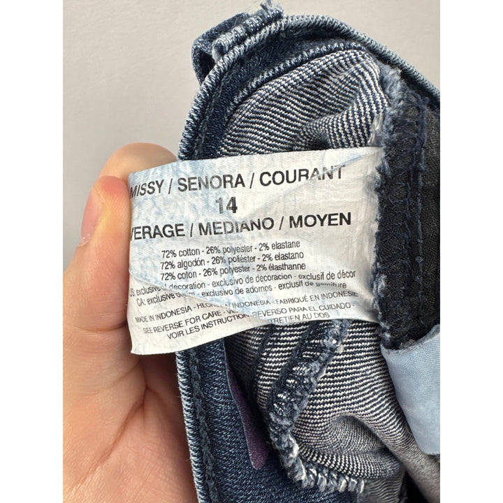 Women’s Gloria Vanderbilt Size 14 Medium Wash Blue Jeans