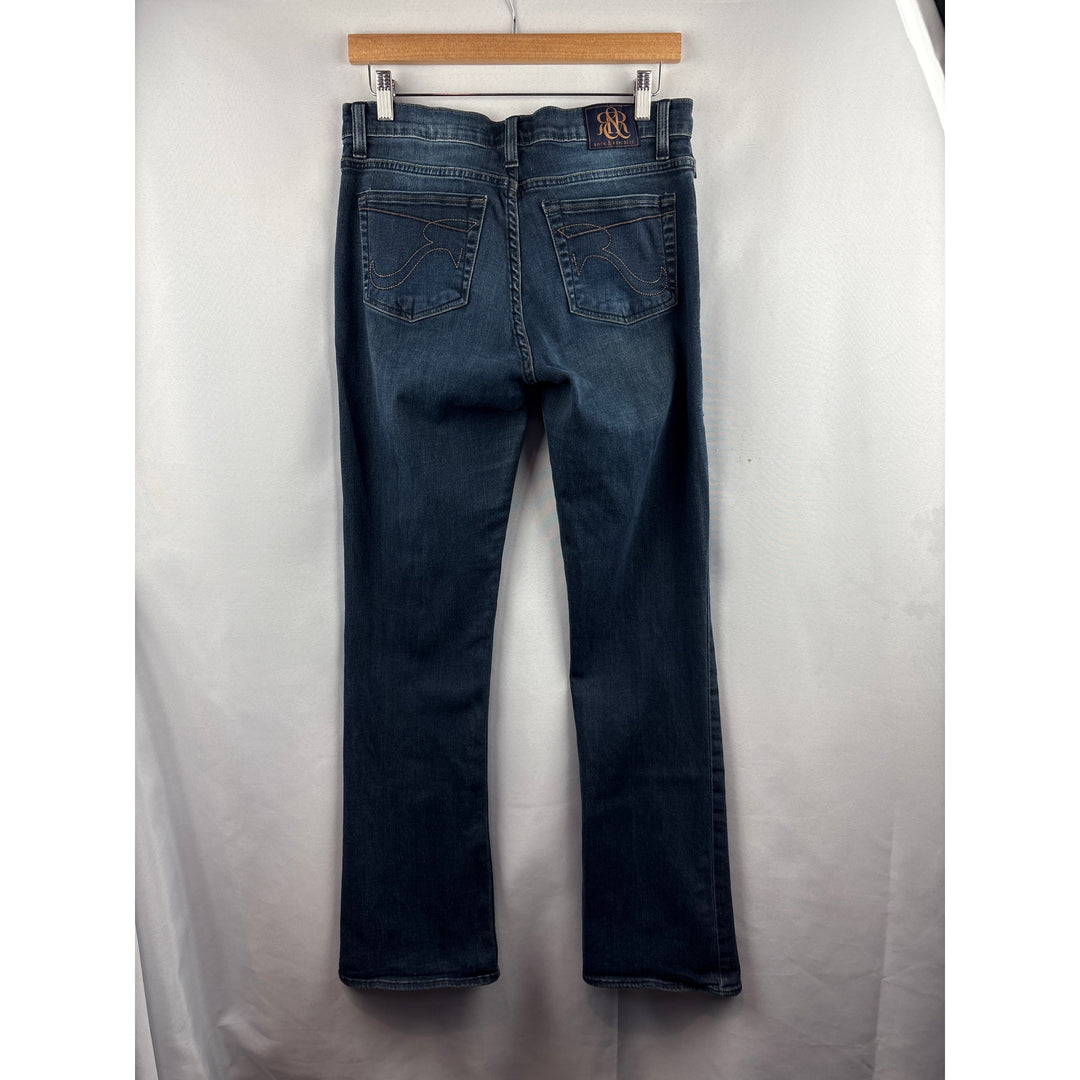 Women’s Rock & Republic Size 10 Dark Washed Blue Skinny Jeans