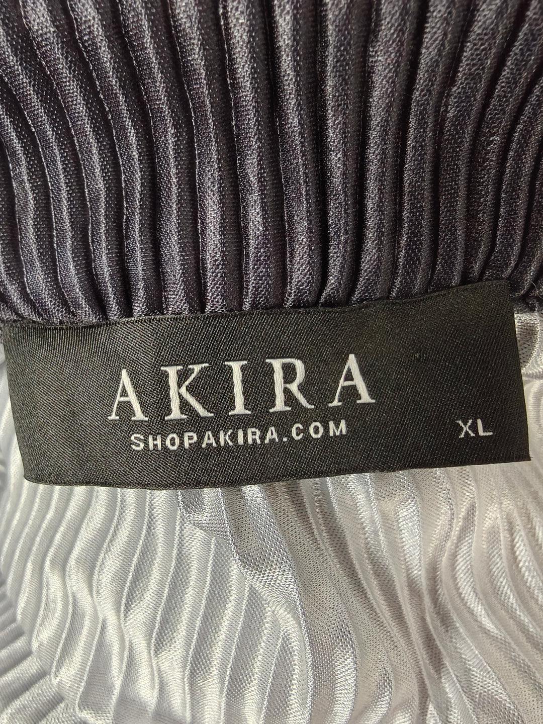 Women Akira Pleated Button Down Tunic Blouse Black Gray White XL