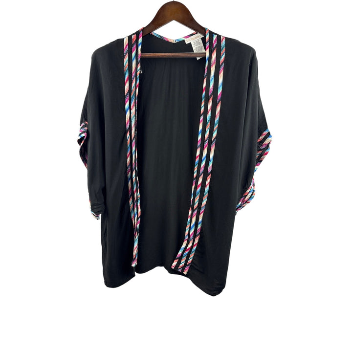 Women’s LA Blanca One Size Black Short Sleeve Shawl w/ Multicolor Stitching