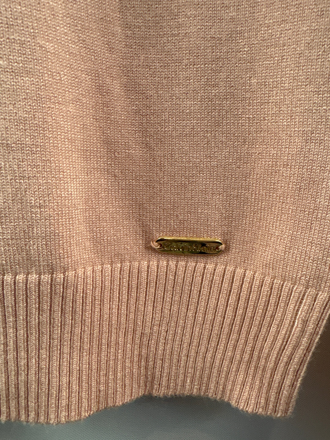 Women’s Calvin Klein Small Millennial Pink Turtleneck Sweater