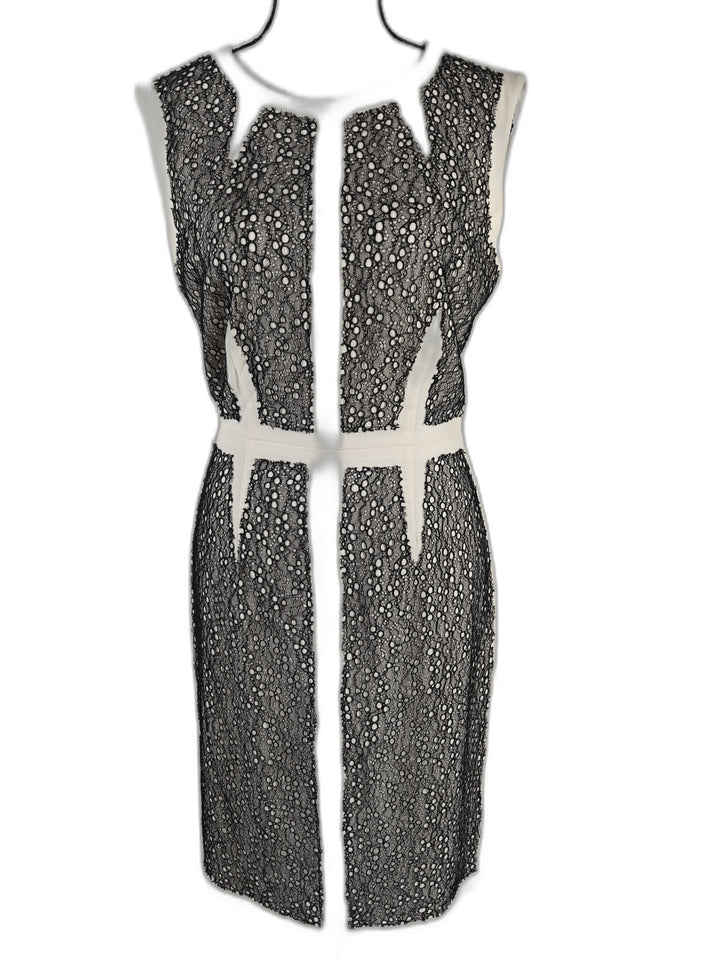 Women’s BCBGMAXAZRIA Lace Sheath Dress Ivory Black Size 6