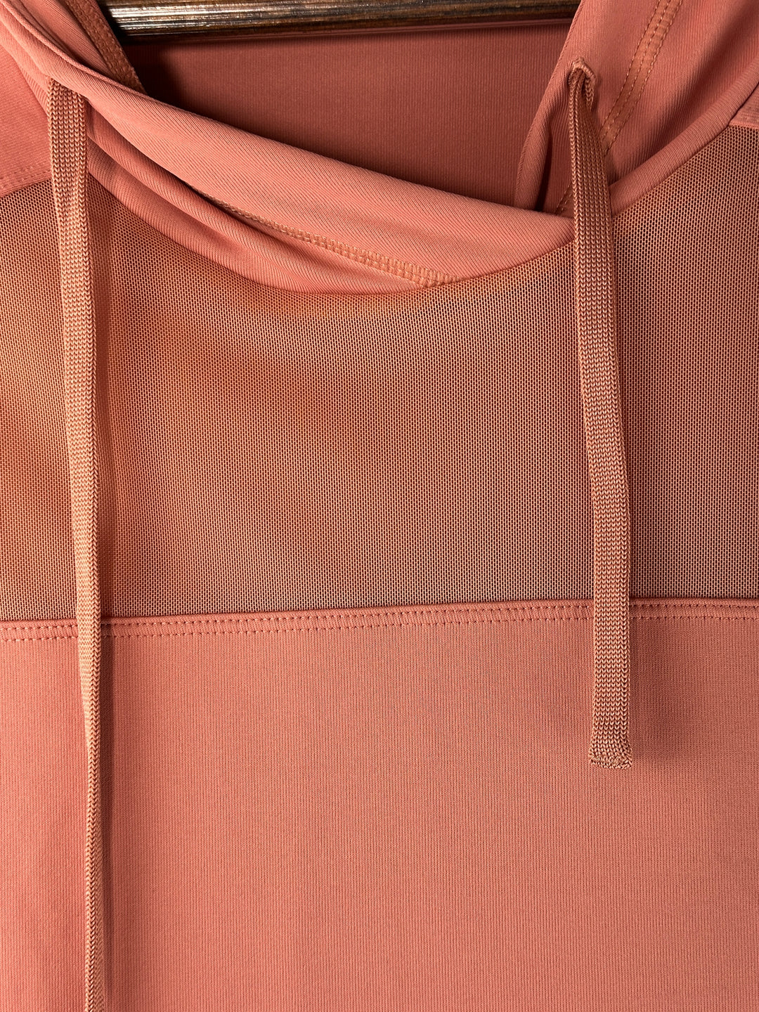 Womens Zella Rust Mesh Yoke Moisture Wicking Performance Hoodie Size L