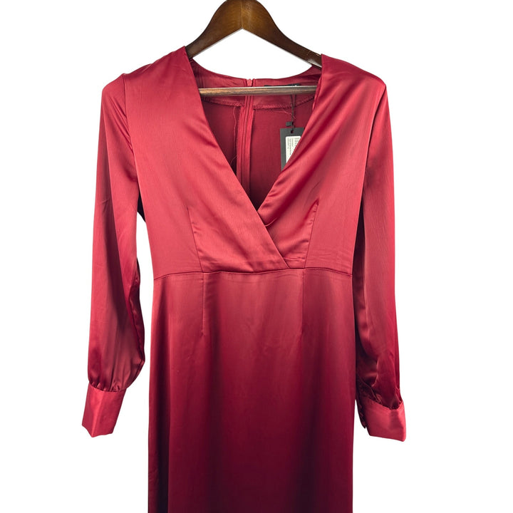 Women’s Nasty Gal Size 6 Ruby Red Satin Long Sleeve Maxi Dress