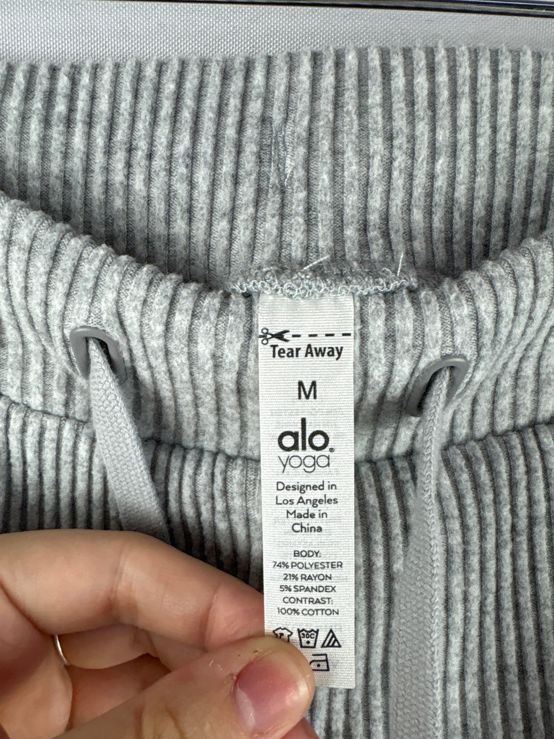 Women’s Alo Yoga Medium Light Gray Ribbed Lounge Pants
