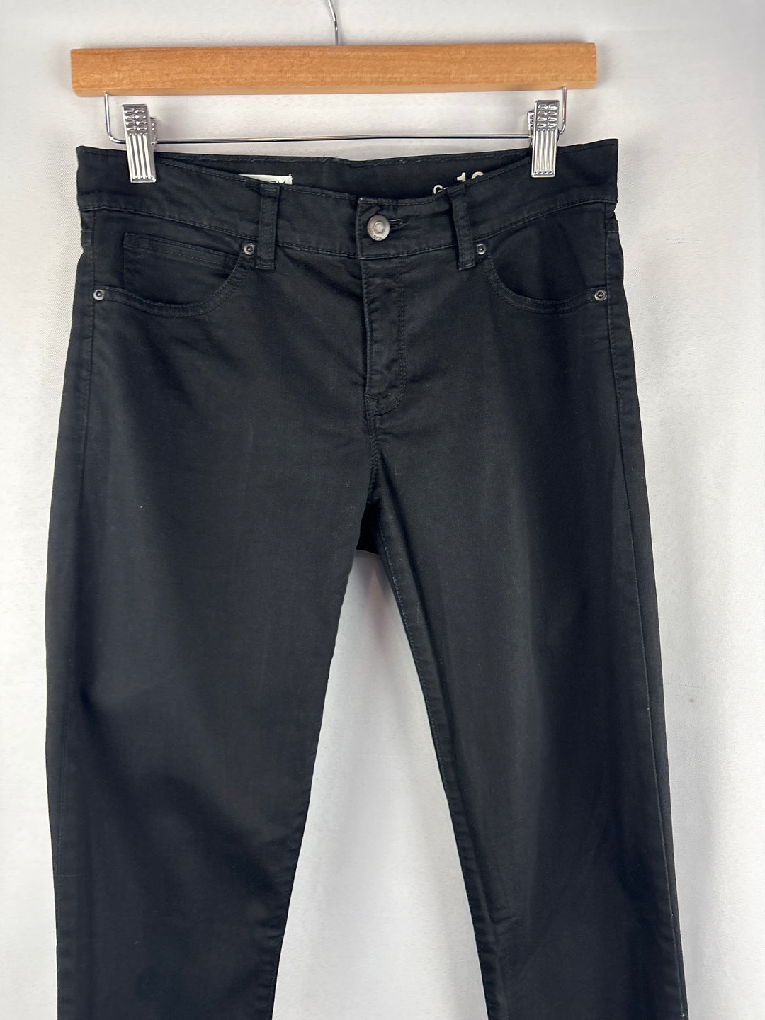 Women’s GAP Size 27/4 Black Skinny Jeans