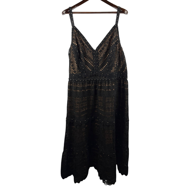 Women’s City Chic XXL Black Lace Sleeveless Maxi Dress w/ Gold Hardware