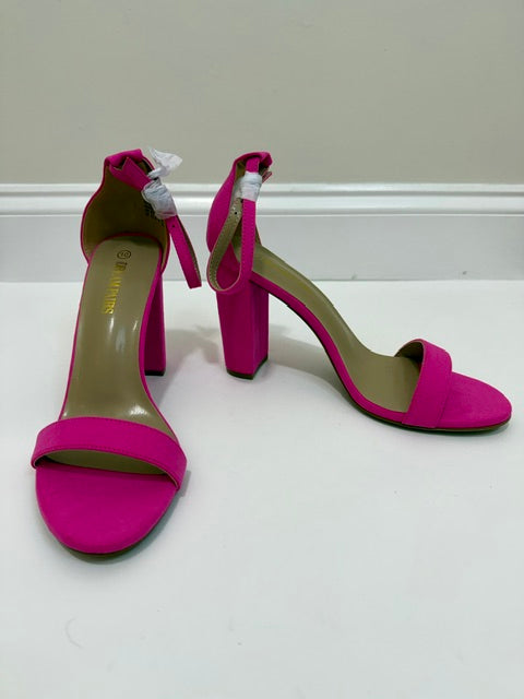 DREAM PAIRS Bright Pink Block Heel Sandals NWT Sz10