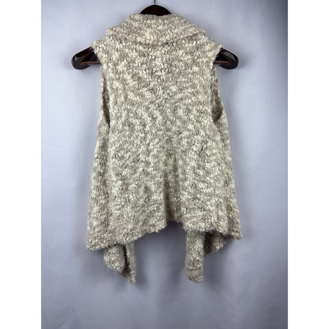 Women’s Kensie Small Cream Thick Knit Vest