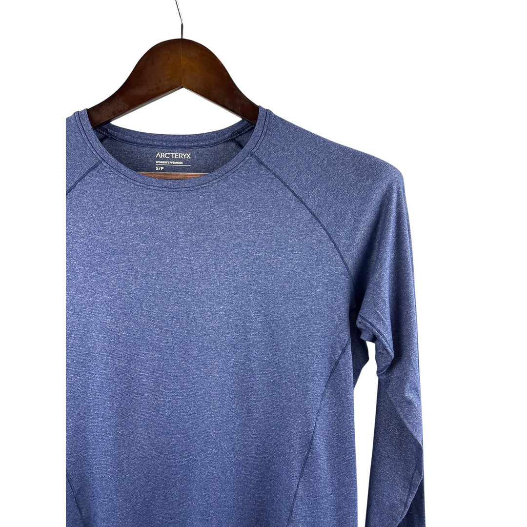 Women’s Arc’Teryx Small Grayish Blue Long Sleeve Sports Shirt