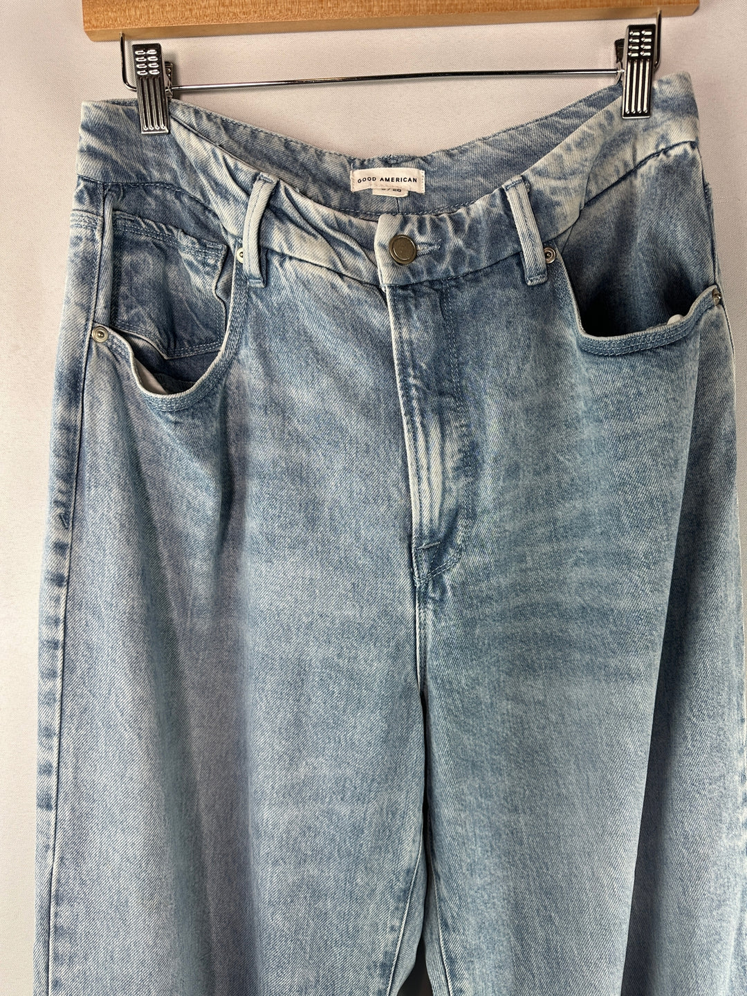 Good American Womens 90s Sky High Rise Light Wash Relaxed Jeans Size 6