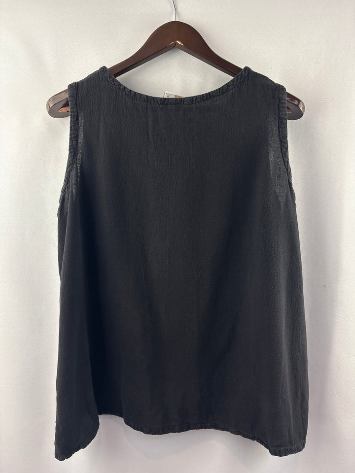 Women’s Oh My Gauze! XXL Black Sleeveless Blouse