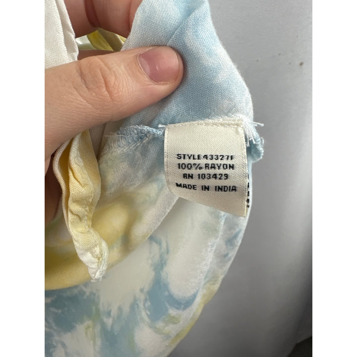 Women’s Caffé Marrahesh Size 1X White, Yellow, & Blue Tie-Dyed Blouse