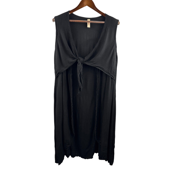 Women’s Serendipity Size 3 Black Long Sleeveless Vest.