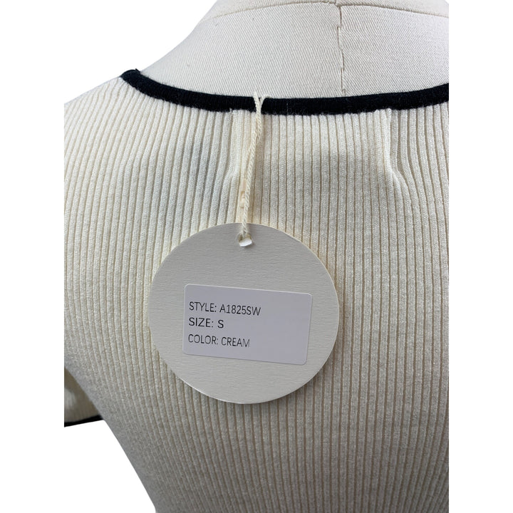 Luxe Ribbed Short Sleeve Contrast Trim Fitted Knit Top In Cream & Black