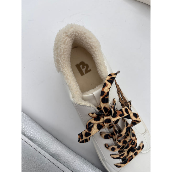 Women’s r2 Size 9 White Sneakers w/ Leopard Print Details