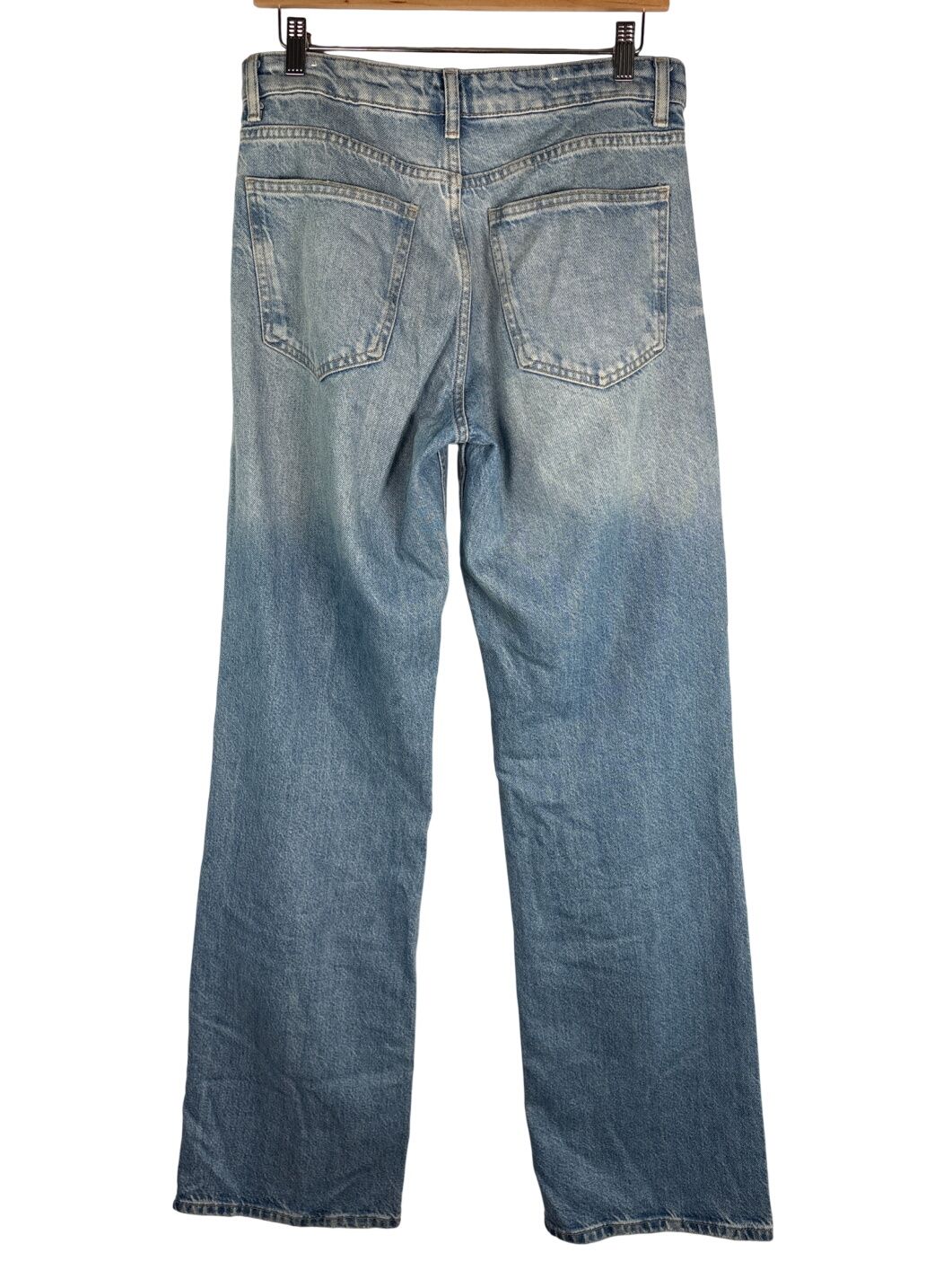 Women’s Zara Size 6 Light Blue Wide Leg Jeans