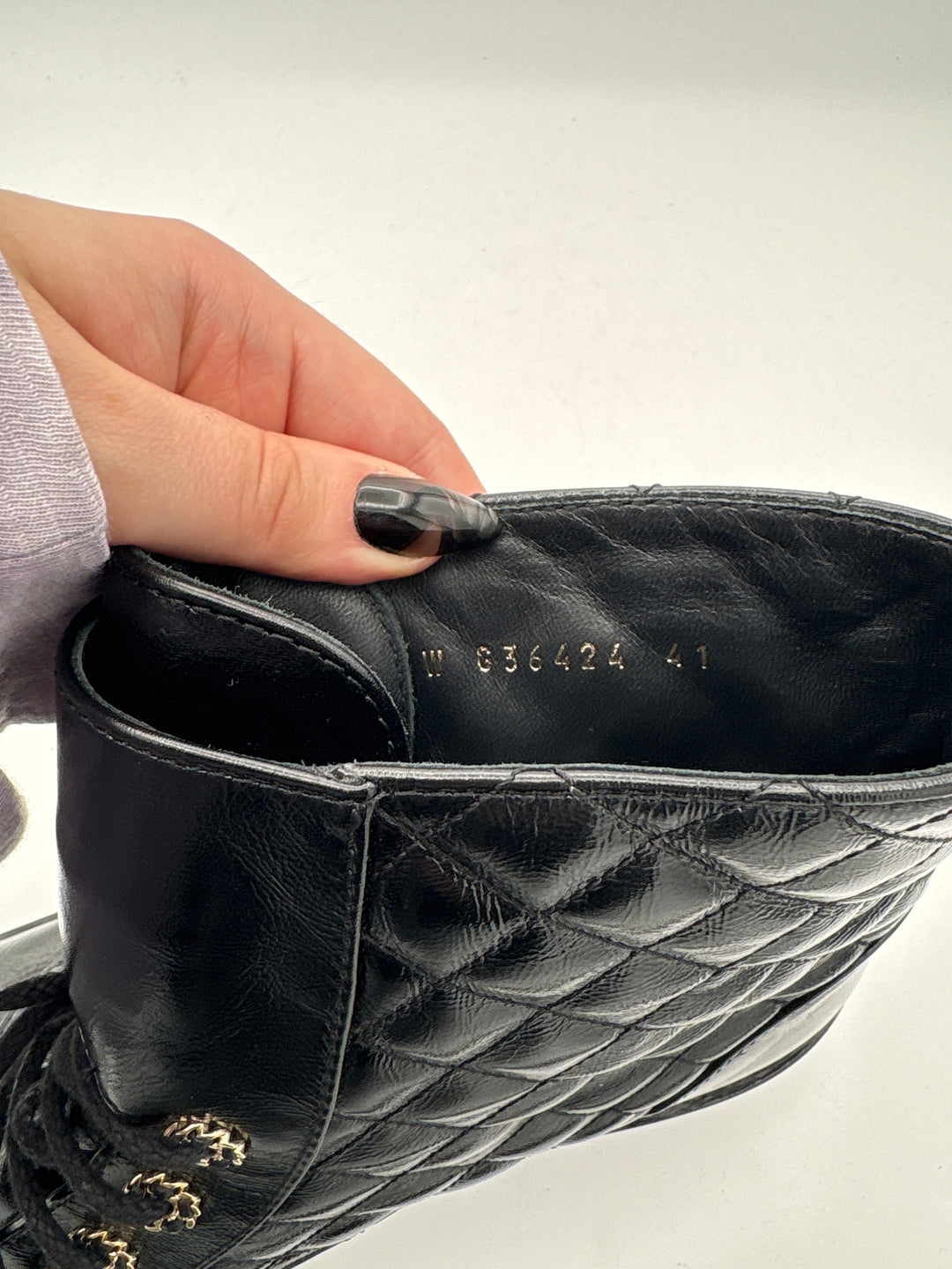 Chanel Womens 2020 Black Quilted Patent Leather Combat Boots Size 10