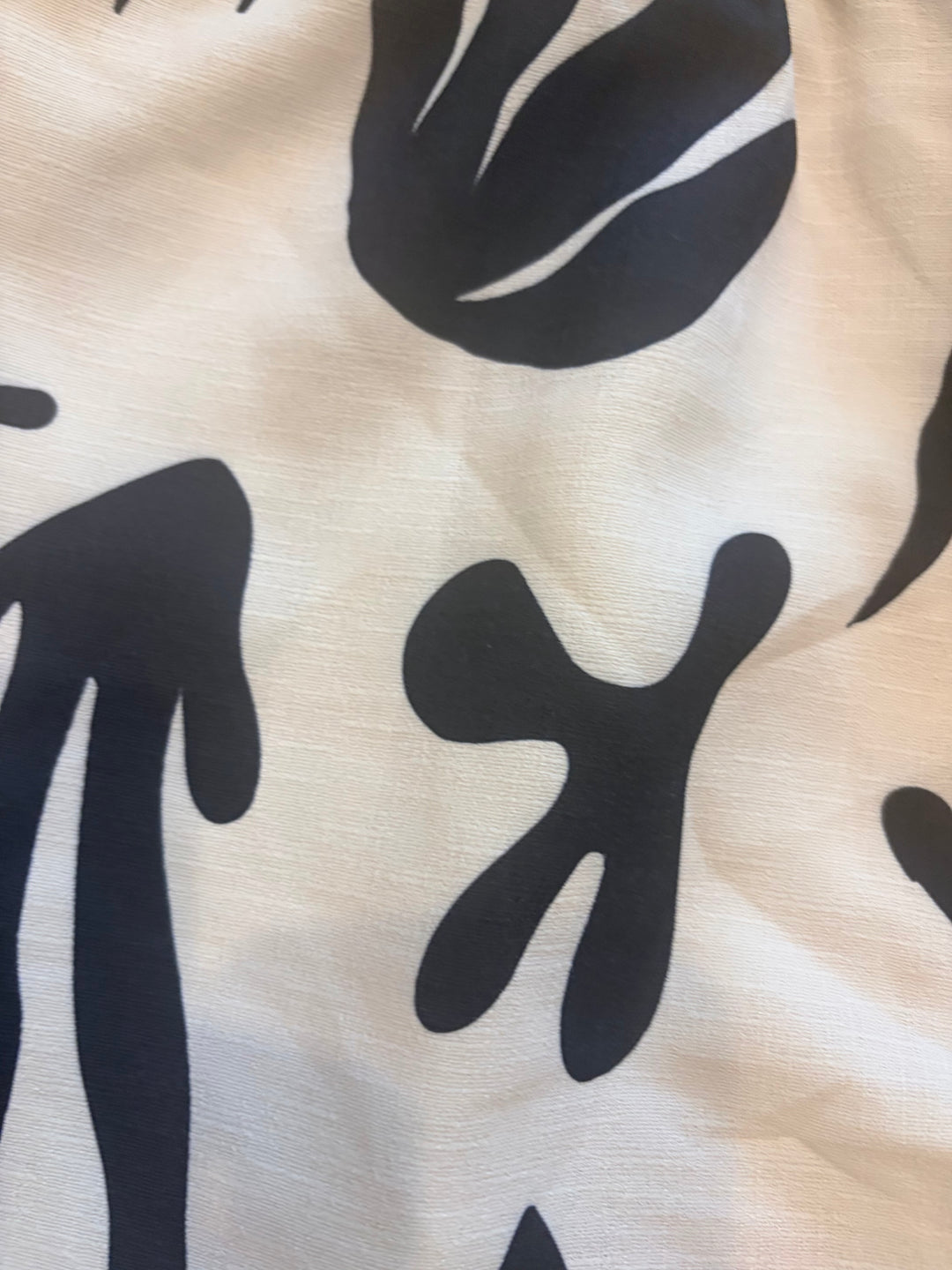 Petal &amp; Pup Black White Abstract Print High Waist Linen Blend Shorts Size L