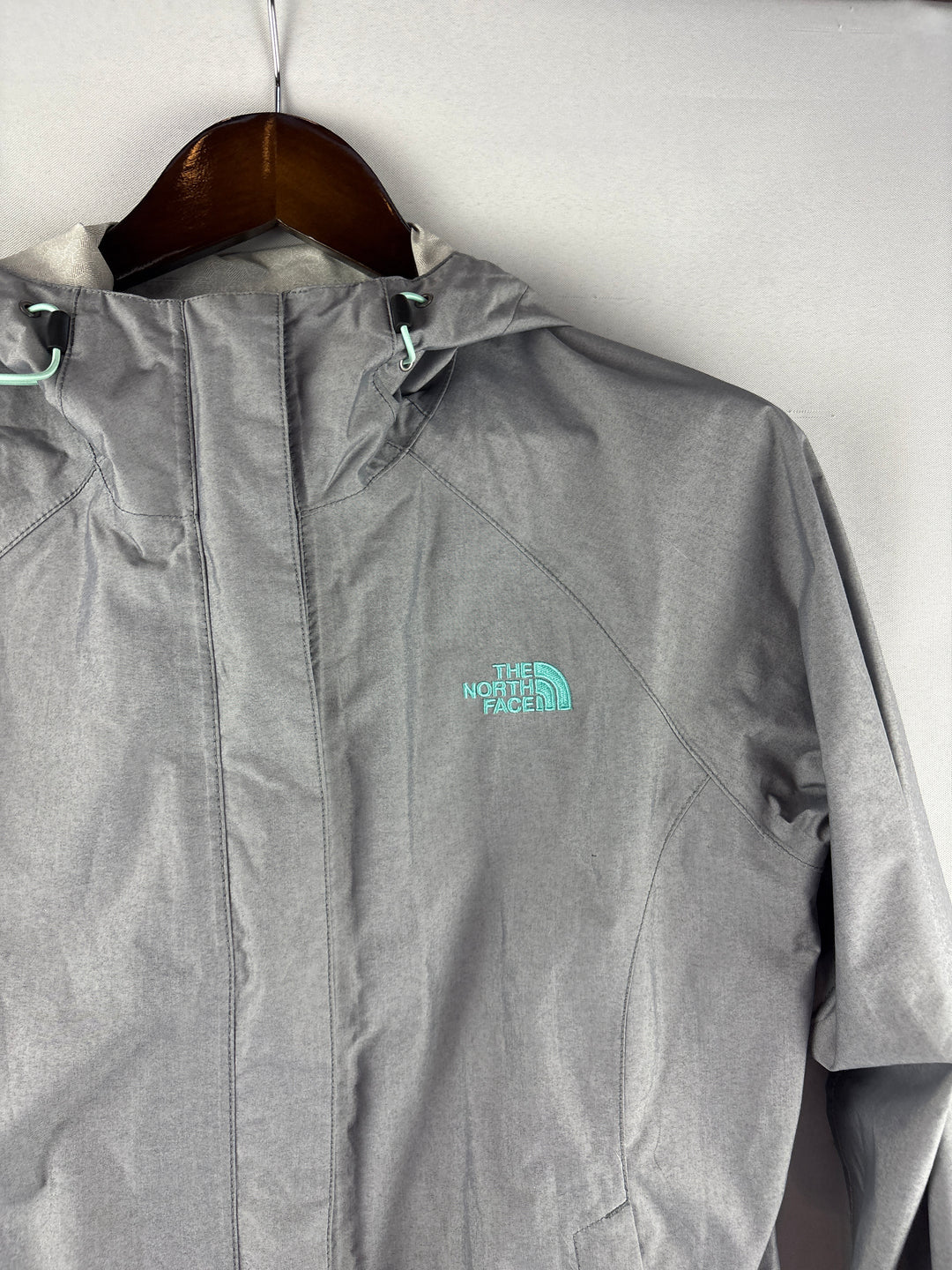 Women’s The North Fave Medium Light Gray Raincoat