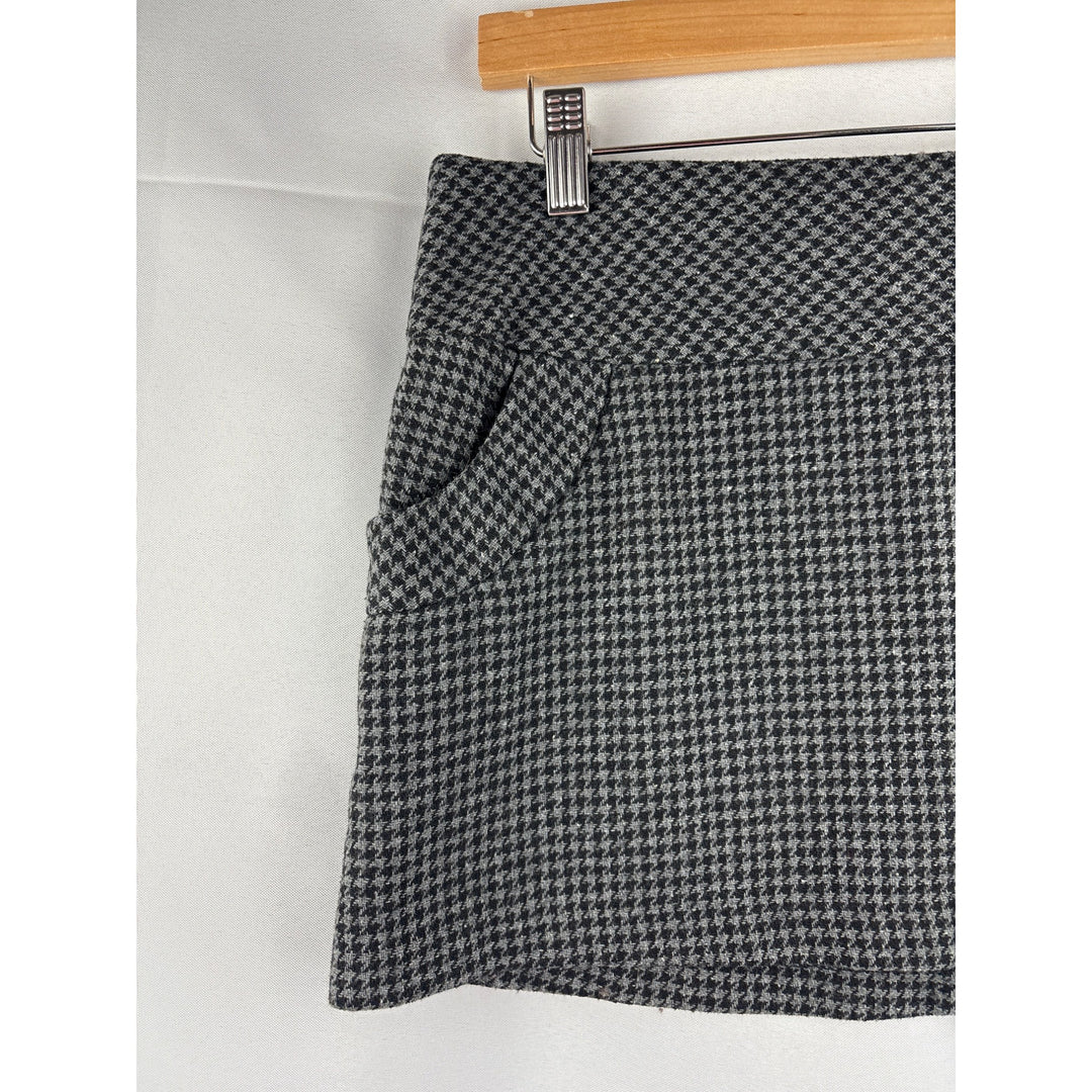Stoosh Womens Houndstooth Mini Skirt Size 5 Polyester Blend Black & White