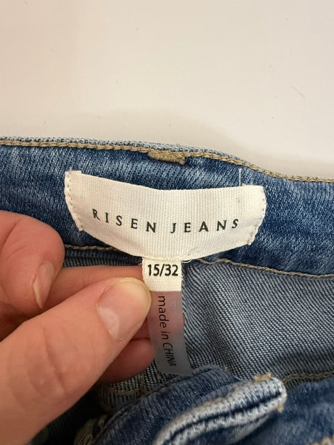 Risen Wide Leg Jeans (Light Wash, Distressed, 32” Inseam) Sz15/32 NWT