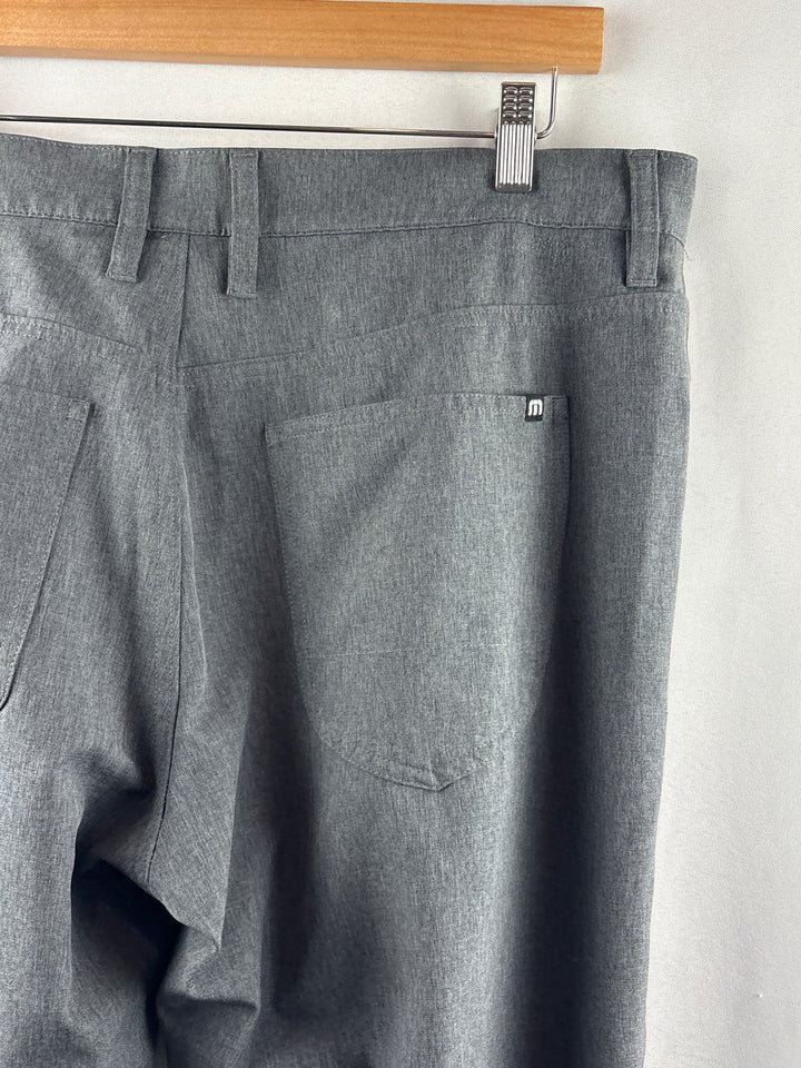 Men’s Travis Mathew Size 36 Stone Gray Golf Pants