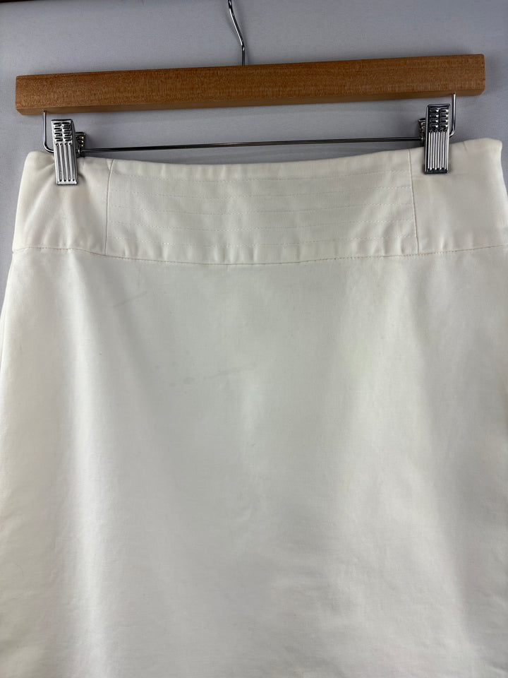 Women’s Banana Republic Size 6 Off White Pencil Skirt