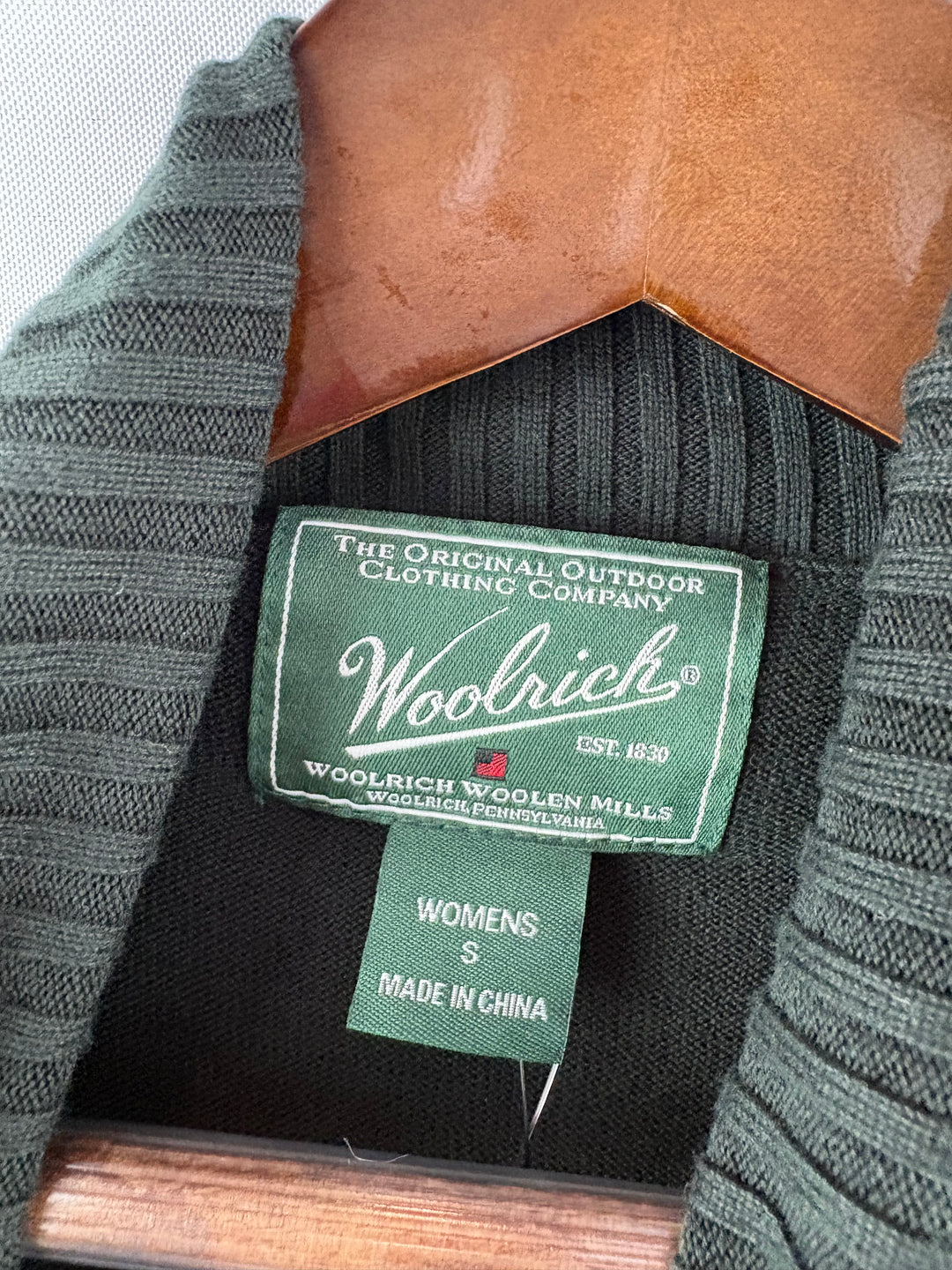Women’s Woolrich Small Black Turtleneck Sweater
