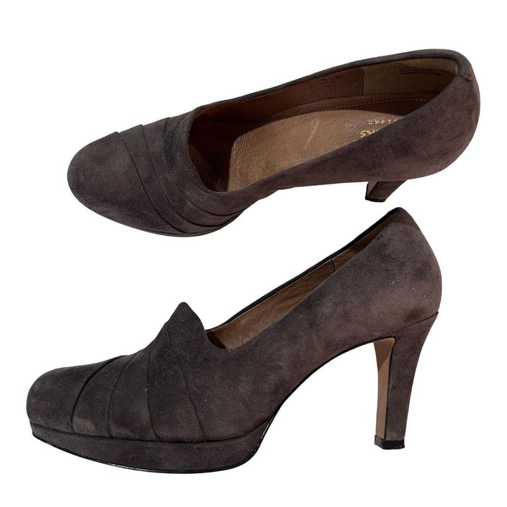 Clarks Womens Delsie Joy Dark Taupe Suede Pleated Pumps Size 8.5M