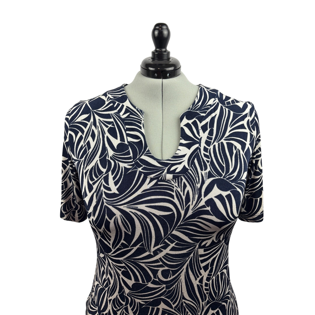 Women’s Chico’s Travelers Size 2XL Navy & White Patterned Short Sleeve Shirt