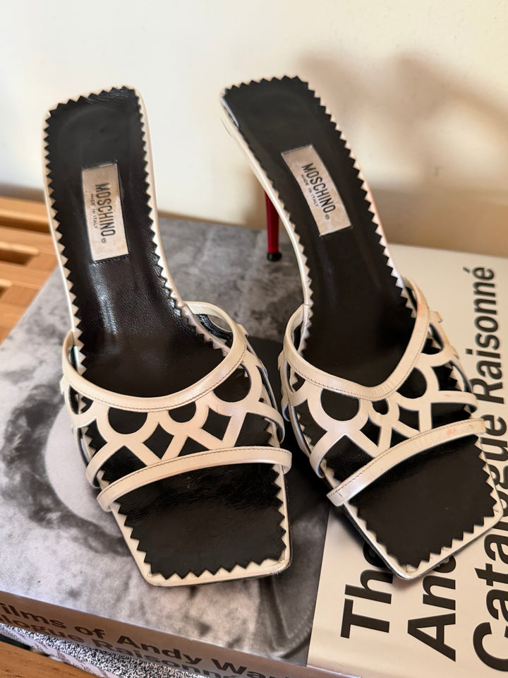 Vintage Moschino White Leather Cutout Slide Sandals Red Stiletto Heels EU 38 Made in Italy