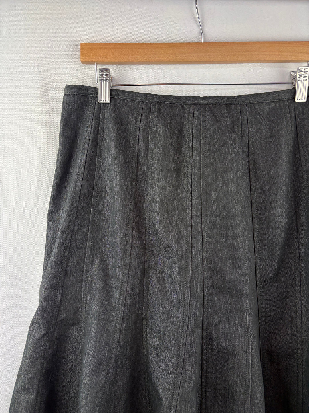 Women’s Zac + Rachel Size 12 Dark Gray Jean Midi Skirt