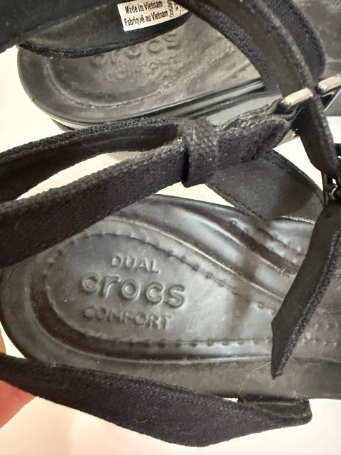 Crocs Leigh II Wedge Sandals Black Sz10 NWOT