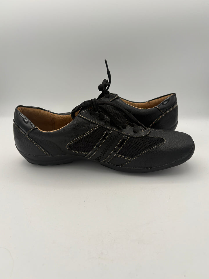 Women’s Naturalizer Size 8 Black Leather Lace Up Shoes