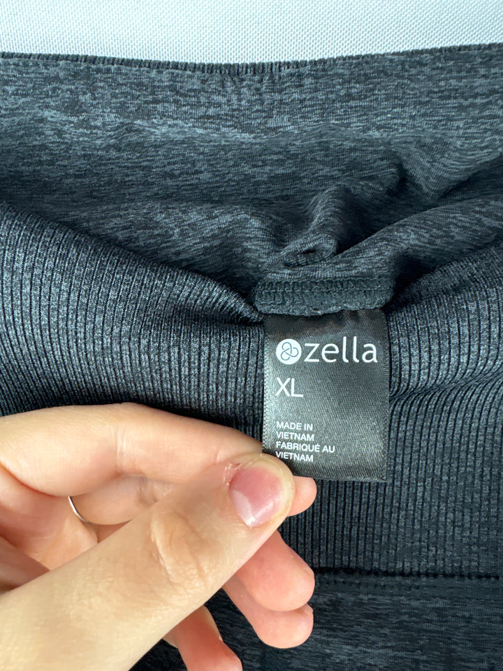 Women’s Zella XL Dark Gray Yoga Pants