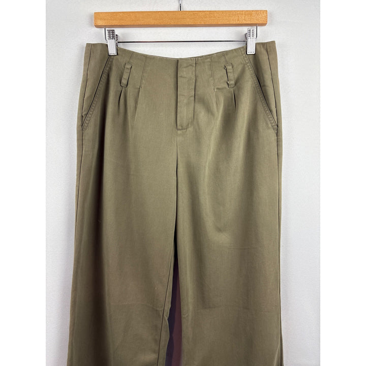 Women’s Kim Parrish Collection Size 6 Army Green Pants