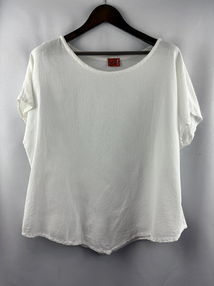 Women’s Oh My Gauze! XXL White Short Sleeve Blouse