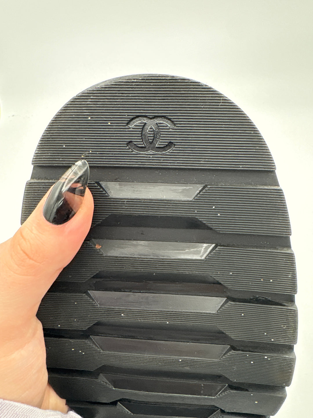 Chanel Womens 2020 Black Quilted Patent Leather Combat Boots Size 10