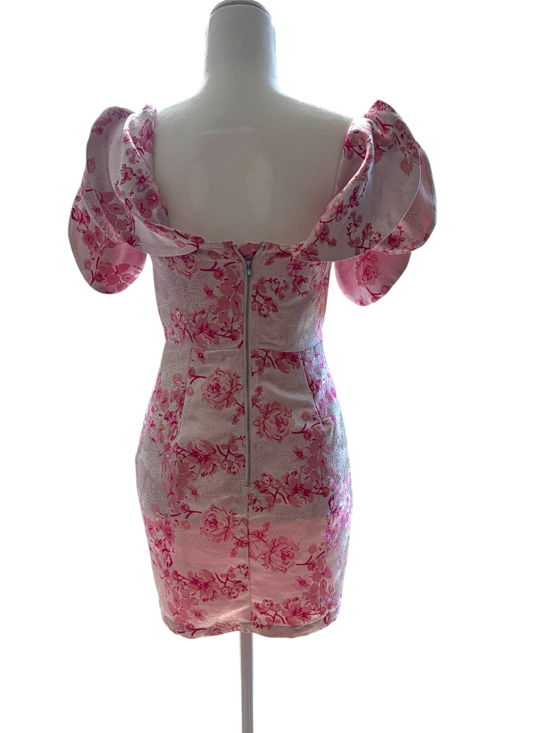 PrettyLittleThing Pink V-Bar Jacquard Expressive Sleeves Mini Bodycon Dress, Size 4