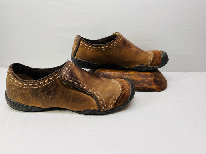 KEEN Kasie Leather Slip On Clogs Women's Casual Comfort Work Shoes