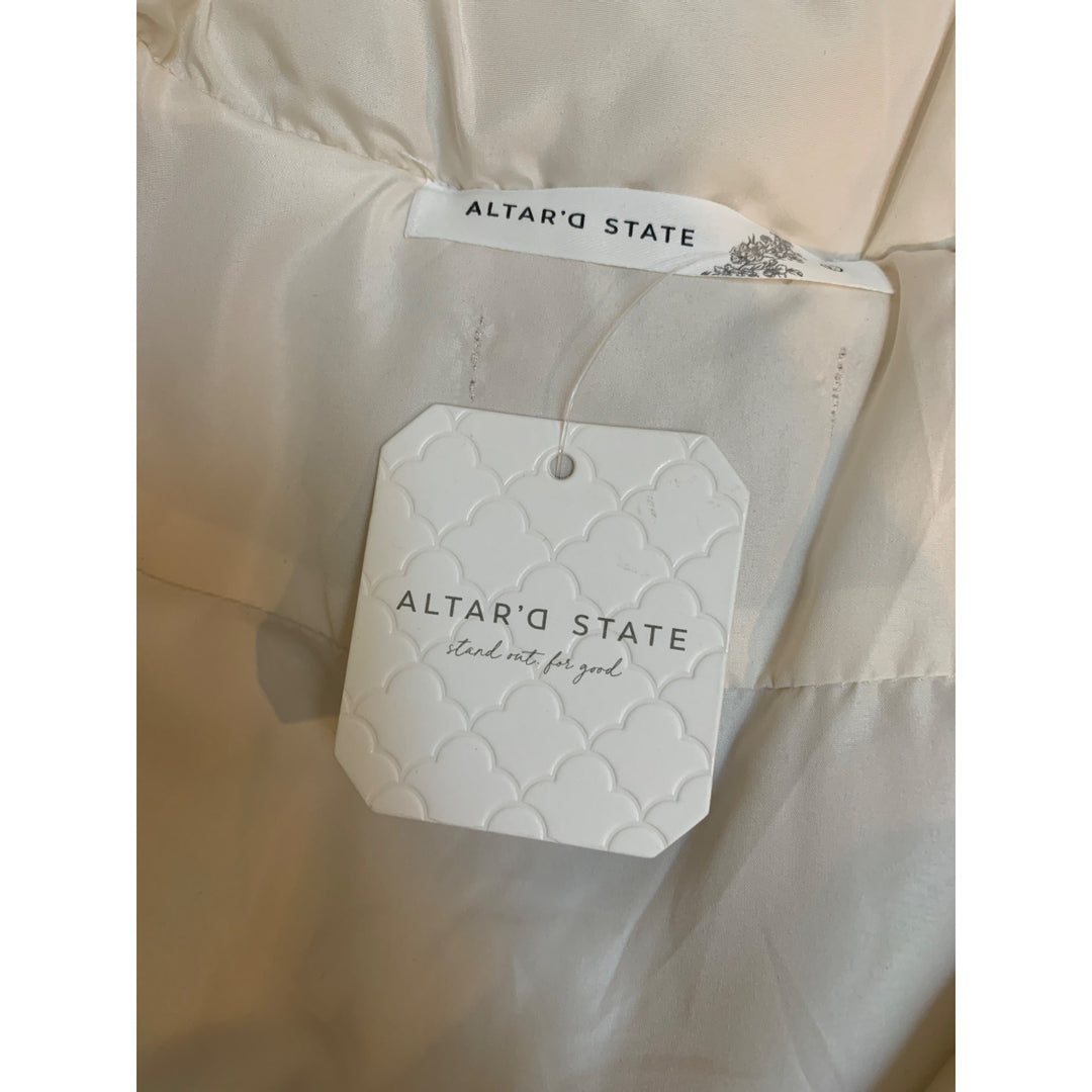 Women's Altar’d State White Puffer Vest Size L